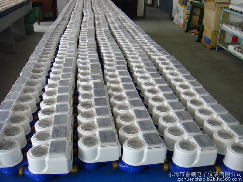 在使用华立水表的过程中，您是否遇到过需要紧急联系的技术支持问题？如果您正在寻找一个可靠的水表维修服务热线，请继续阅读本文。